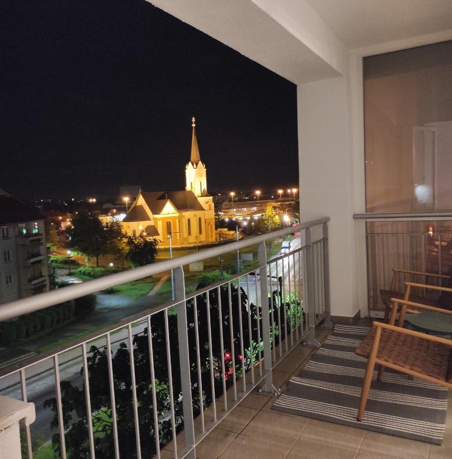 Macropolis Apartments Miskolc Esterno foto